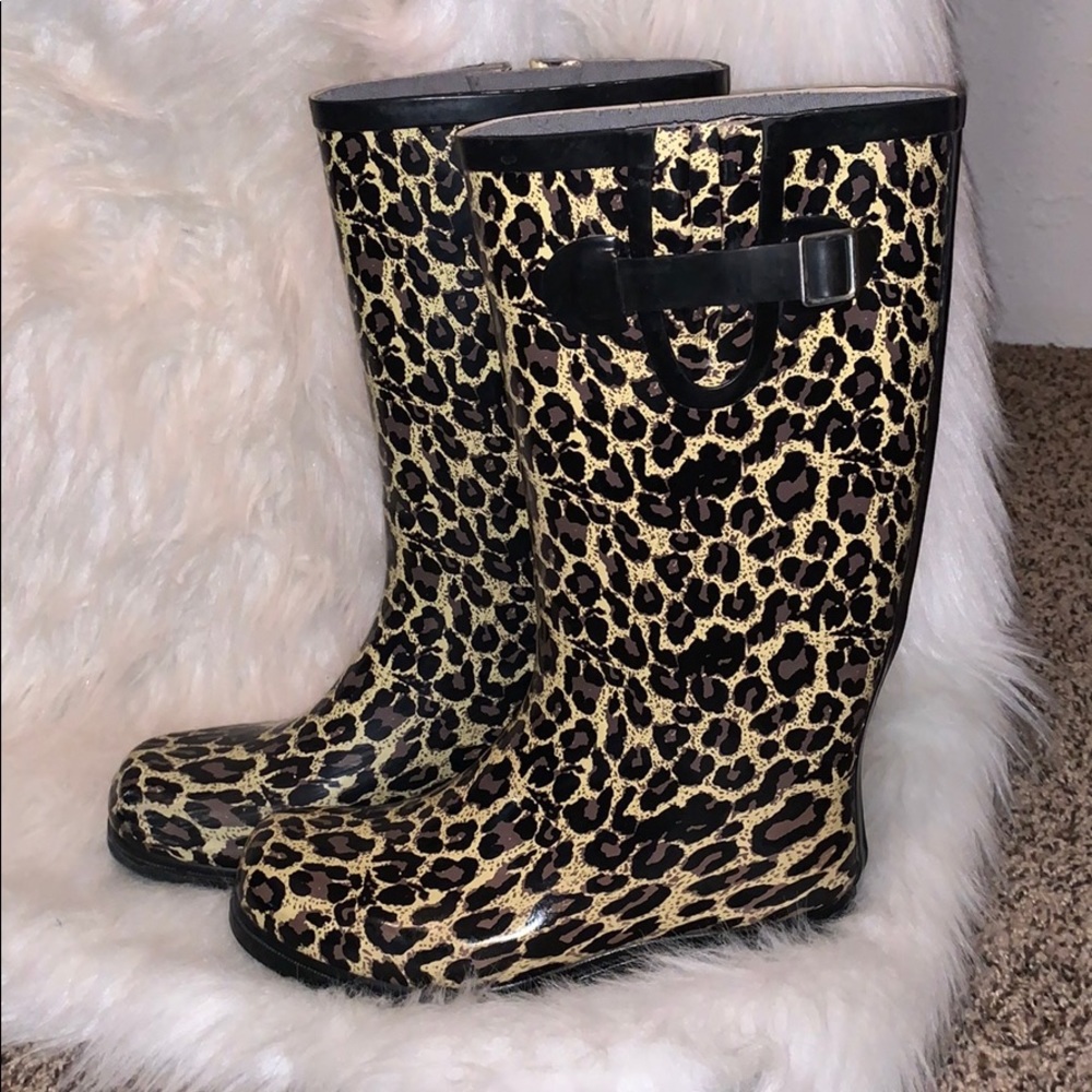 Nomad Cheetah Rainboots